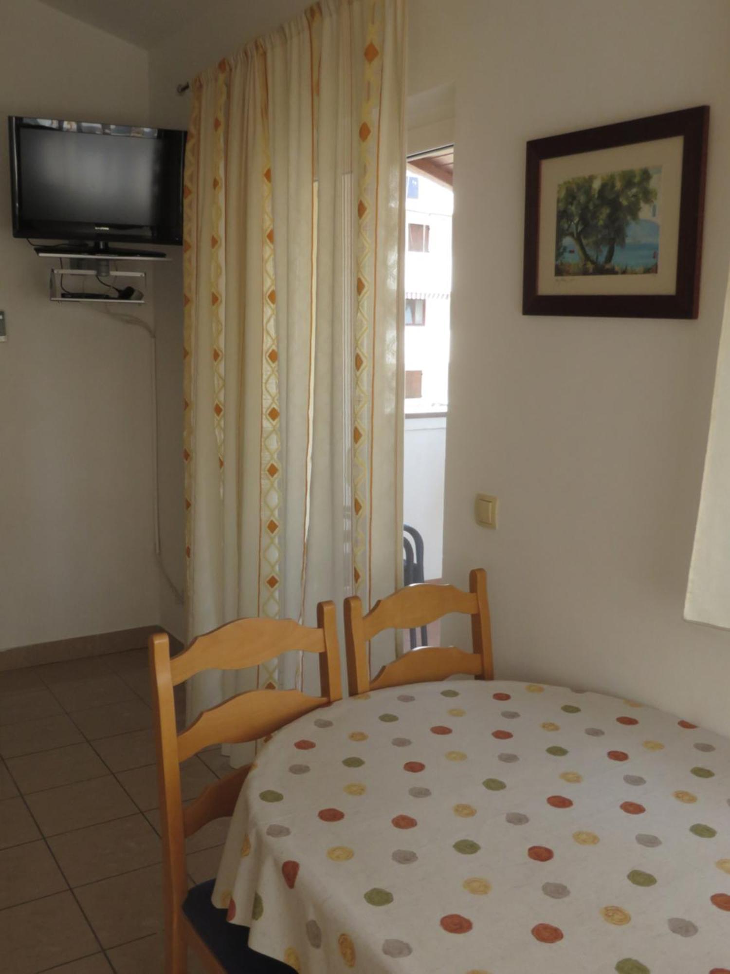 Apartments Gloria Biograd Na Moru Phòng bức ảnh