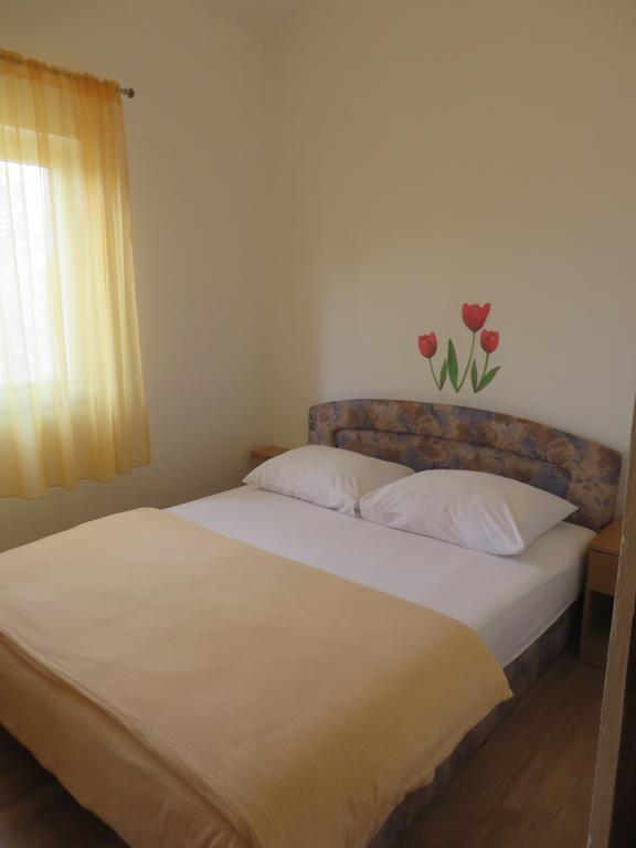 Apartments Gloria Biograd Na Moru Phòng bức ảnh