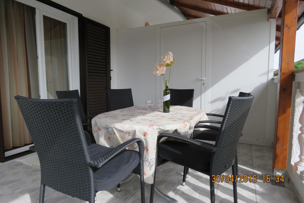 Apartments Gloria Biograd Na Moru Ngoại thất bức ảnh