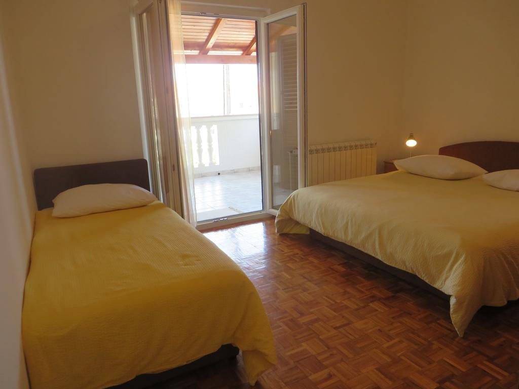 Apartments Gloria Biograd Na Moru Phòng bức ảnh