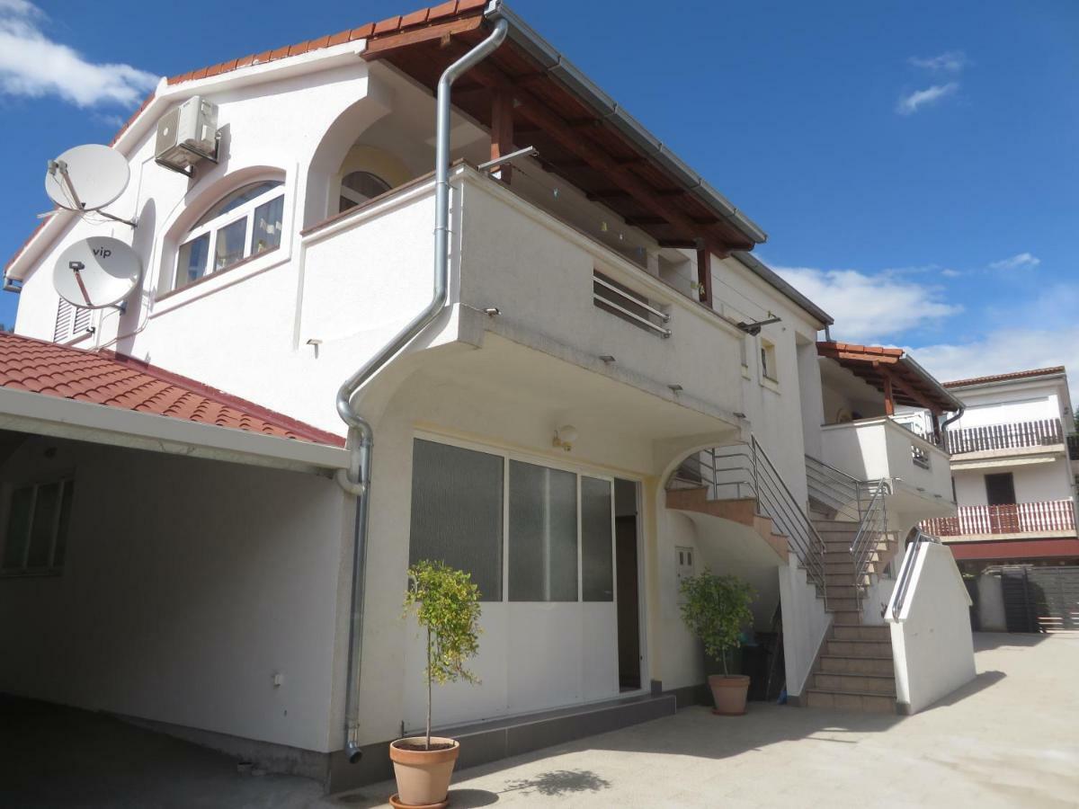 Apartments Gloria Biograd Na Moru Phòng bức ảnh